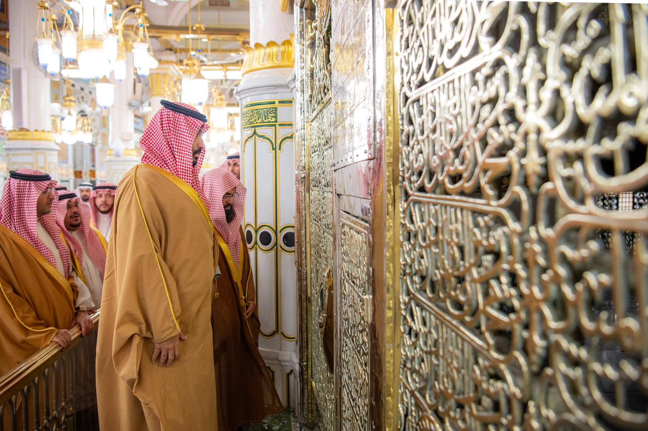 معالي رئيس الشؤون الدينية يشيد بزيارة سمو ولي العهد للمسجد النبوي ويؤكد: تجسيدٌ لاهتمام القيادة بخدمة الحرمين وزائريهما